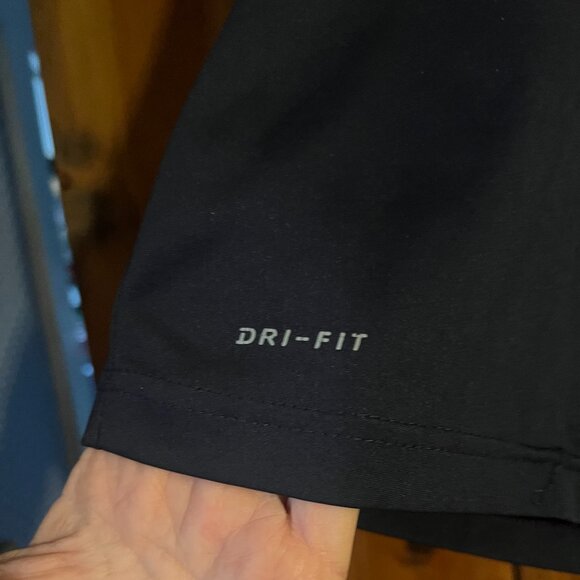 The Nike Tee Other - Nike size 5